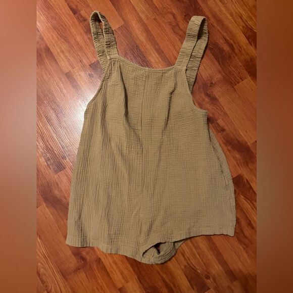 Ces Femme Women's Caramel Woven Romper. Size Medium. - Picture 8 of 9